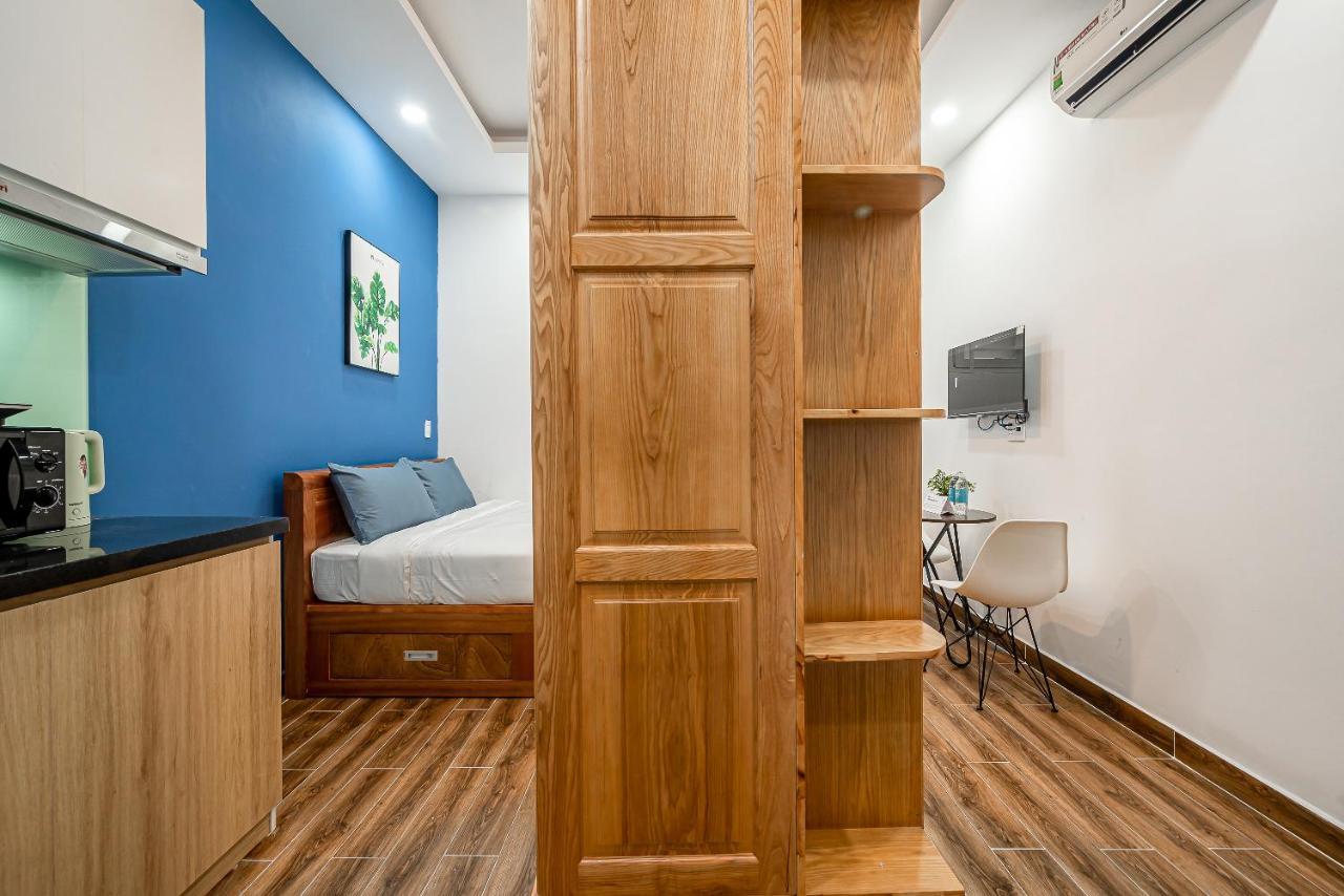 Cozrum Homes - Retro House Хошимин Экстерьер фото